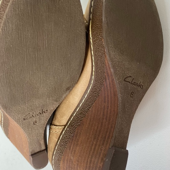 Clarks Womens Size 6 Wedge Softwear Leather Shoe Lace up Tan - Picture 6 of 6